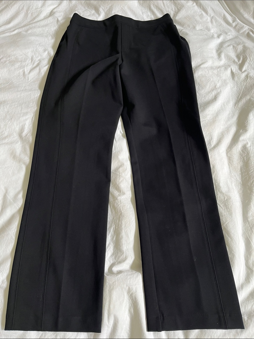 SPANXsupersmooth® PerfectFit
Ponte Slim Straight Pant in black size Large - Picture 2 of 11